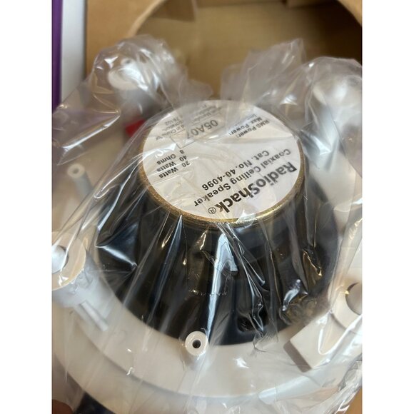 RadioShack 2-Way 5.25” Ceiling Speaker In-Wall/In-Ceiling Audio Easy Install NEW - Picture 3 of 11
